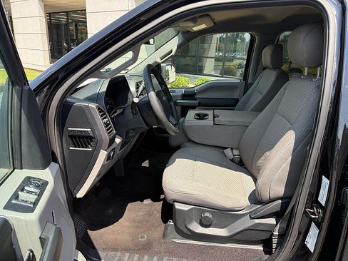 Used 2020 Ford F150 XLT RWD image 8