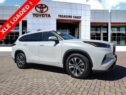 Used 2022 Toyota Highlander XLE