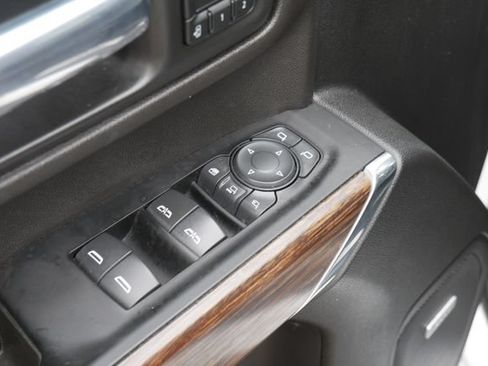 Used 2022 Chevrolet Silverado 3500 High Country AWD/4WD image 15