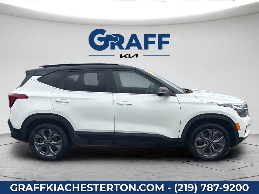 Used 2024 Kia Seltos S AWD/4WD image 5