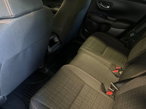 Used 2025 Honda HR-V Sport image 12