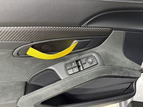 Used 2024 Porsche 718 Cayman GT4 RS RWD image 33