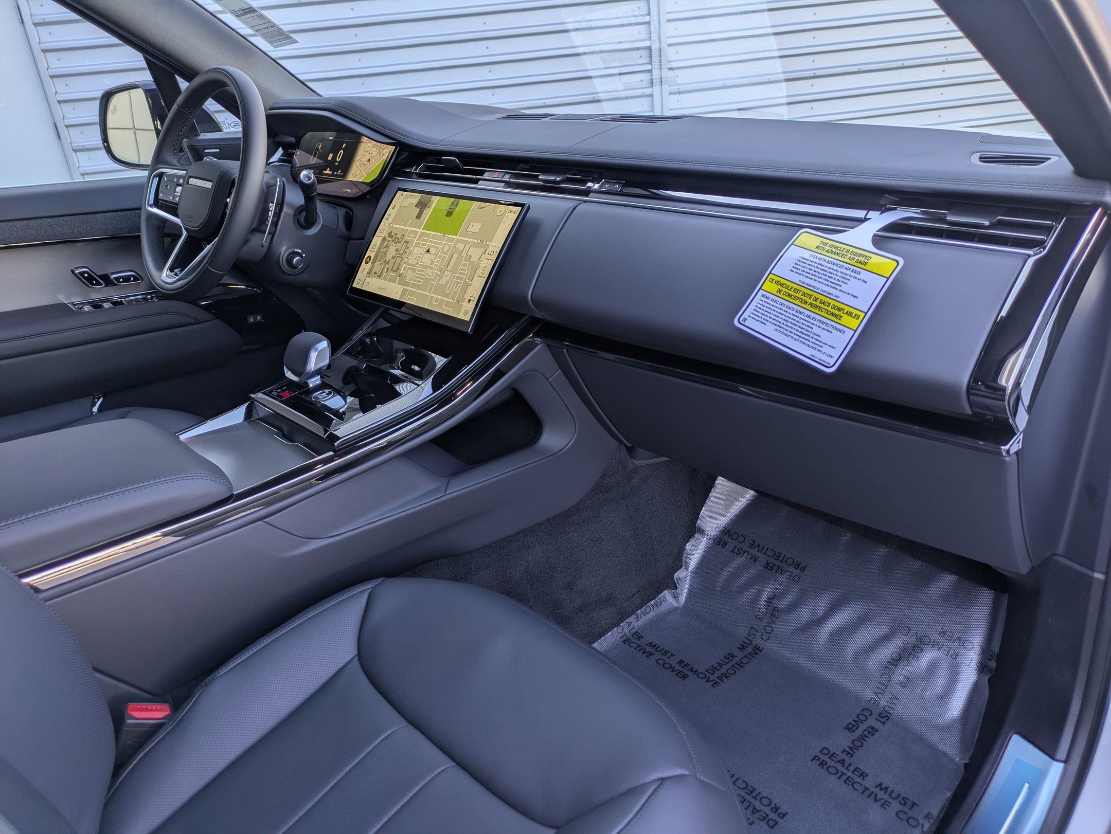 New 2026 Land Rover Range Rover Sport SE AWD/4WD image 32
