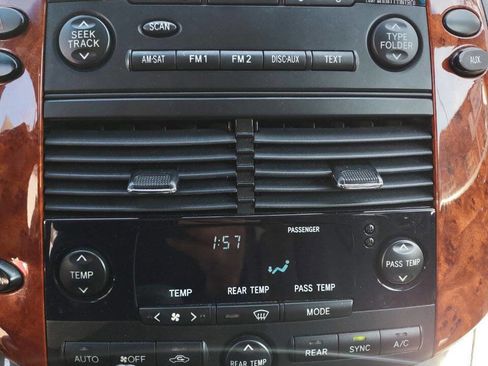 Used 2008 Toyota Sienna XLE image 13