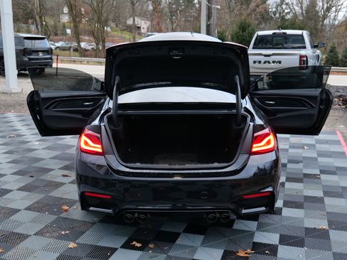 Used 2020 BMW M4 Coupe w/ Competition Package image 59