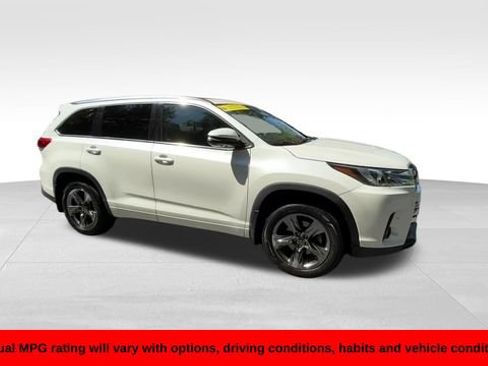 Used 2019 Toyota Highlander Limited Platinum AWD/4WD image 10