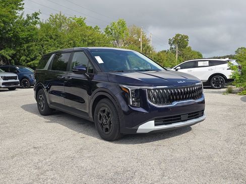 New 2026 Kia Carnival image 2