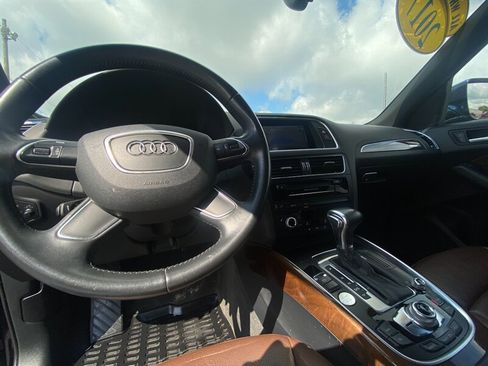 Used 2017 Audi Q5 2.0T Premium image 32