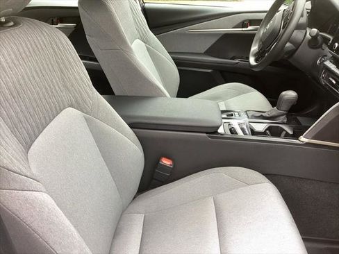 Certified 2025 Toyota Camry LE AWD/4WD image 3