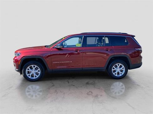 Used 2023 Jeep Grand Cherokee L Limited image 2