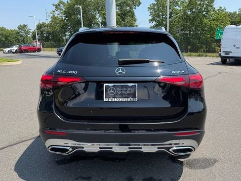 Used 2024 Mercedes-Benz GLC 300 4MATIC image 6