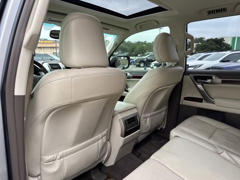 Used 2013 Lexus GX 460 w/ Comfort Plus Pkg AWD/4WD image 31
