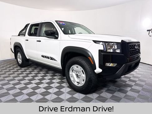 Certified 2024 Nissan Frontier SV w/ Hardbody Edition AWD/4WD image 1