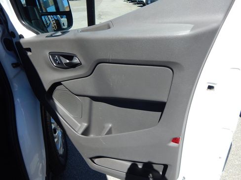 Used 2023 Ford Transit 350 XLT RWD image 22
