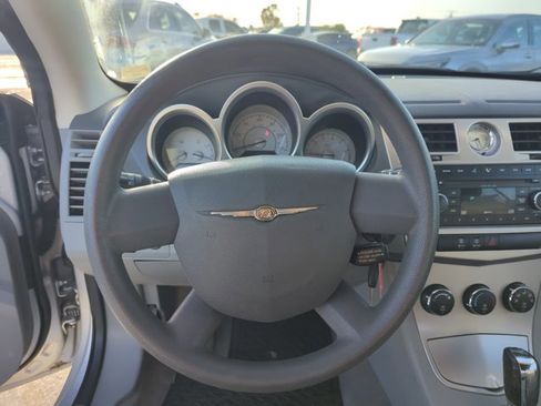 Used 2008 Chrysler Sebring Touring image 12