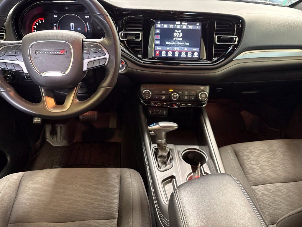Used 2022 Dodge Durango SXT w/ Blacktop Package AWD/4WD image 28
