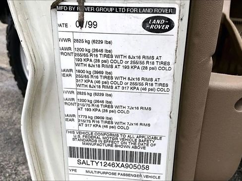 Used 1999 Land Rover Discovery Series II image 29