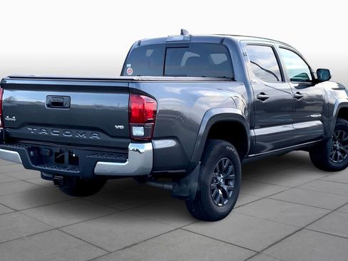 Used 2022 Toyota Tacoma SR5 image 12