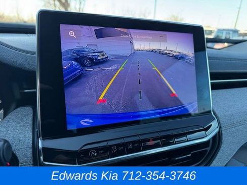 Used 2022 Jeep Compass Latitude w/ Sun and Sound Group image 30