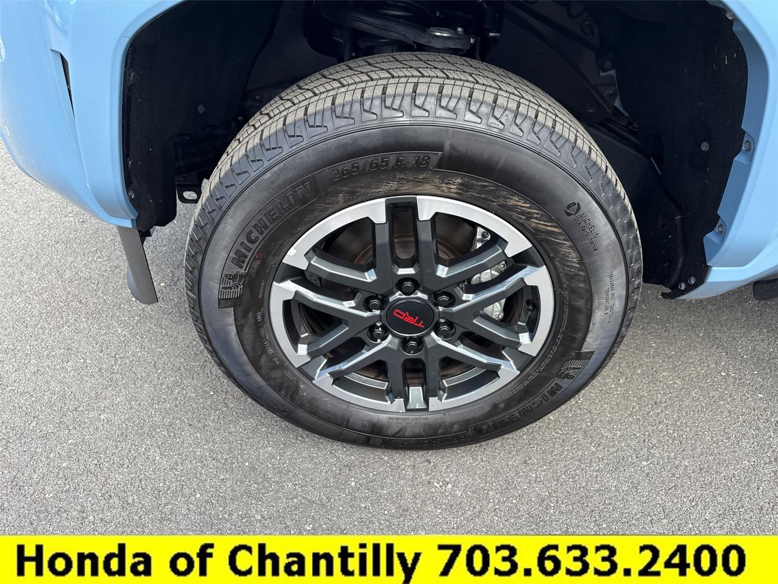 Used 2026 Toyota Tacoma TRD Sport w/ TRD Sport Premium Package AWD/4WD image 30