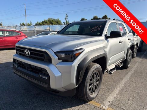 Used 2026 Toyota 4Runner SR5 AWD/4WD image 3