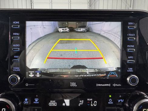 Used 2020 Toyota Highlander Limited AWD/4WD image 37