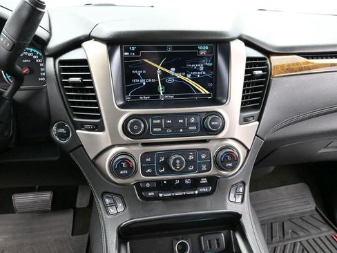 Used 2017 GMC Yukon Denali w/ Open Road Package AWD/4WD image 26