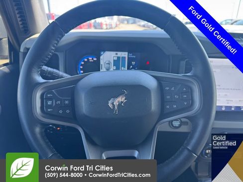 Used 2023 Ford Bronco Badlands w/ Sasquatch Package image 7