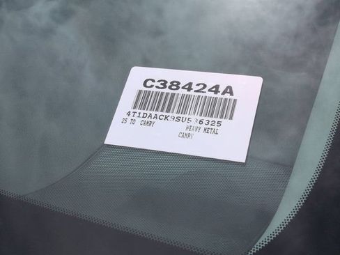 Certified 2025 Toyota Camry XLE FWD image 19