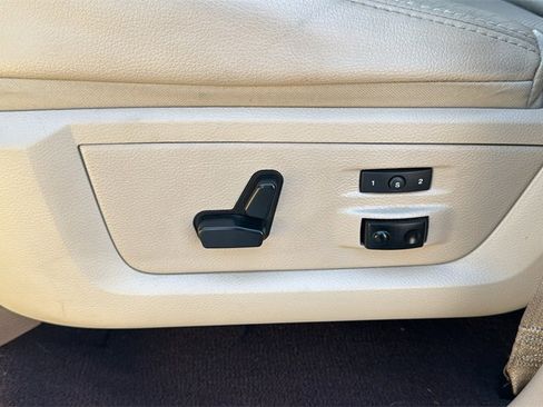 Used 2015 RAM 3500 Laramie w/ Protection Group image 20