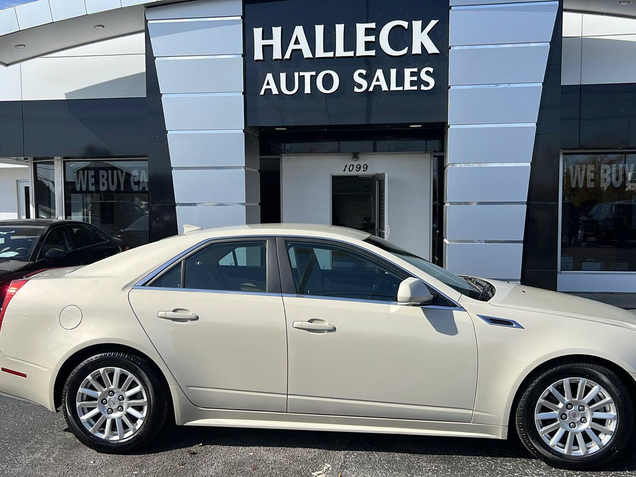 Used 2011 Cadillac CTS Luxury AWD/4WD image 1