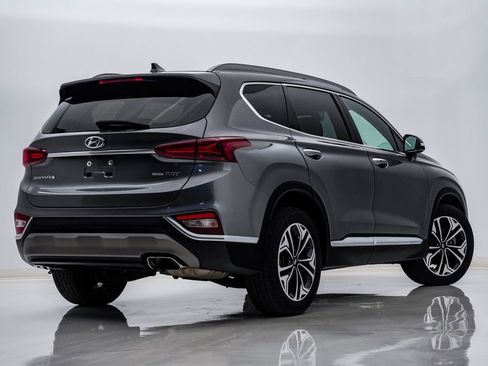 Used 2019 Hyundai Santa Fe Limited image 9