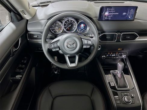 New 2025 MAZDA CX-5 Carbon Edition image 17