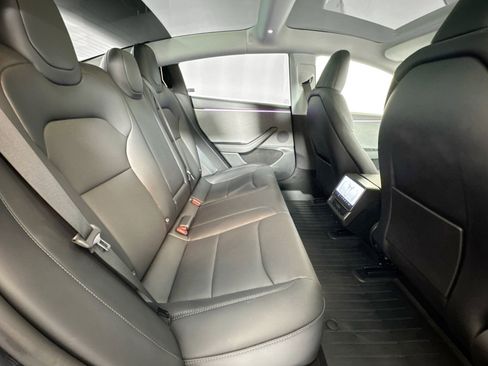 Used 2025 Tesla Model 3 Long Range image 23
