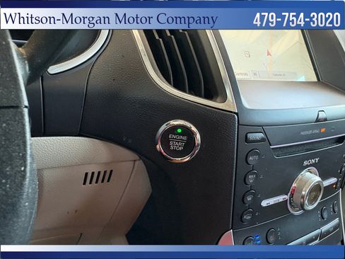 Used 2018 Ford Edge Titanium w/ Equipment Group 301A FWD image 19