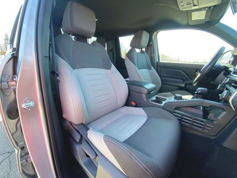 Used 2025 Toyota Tacoma TRD Off-Road AWD/4WD image 26