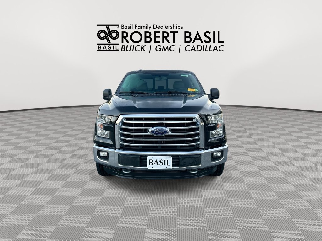 Used 2015 Ford F150 XLT w/ Equipment Group 302A Luxury AWD/4WD image 3