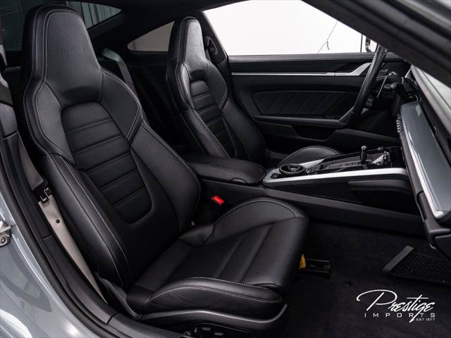 Used 2025 Porsche 911 Turbo S AWD/4WD image 39