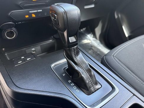 Used 2019 Ford Ranger XL w/ Equipment Group 101A Mid RWD image 35