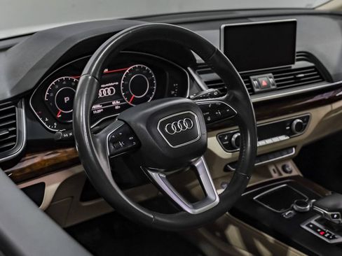Used 2019 Audi Q5 2.0T Premium Plus w/ Premium Plus Package AWD/4WD image 17