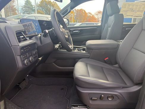 New 2026 Chevrolet Tahoe Z71 w/ Comfort Package image 16