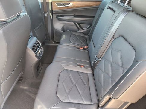 New 2026 Volkswagen Atlas SE AWD/4WD image 18