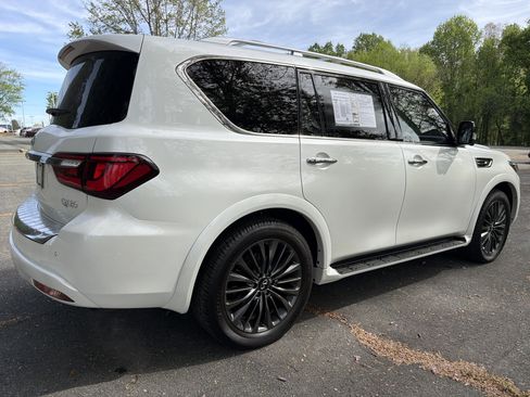 Certified 2024 INFINITI QX80 Sensory image 5
