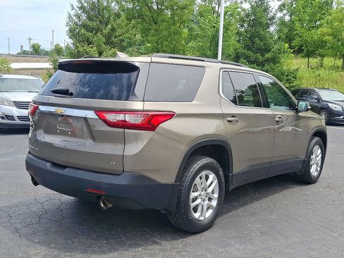 Used 2020 Chevrolet Traverse LT w/ LPO, Floor Liner Package AWD/4WD image 6