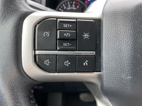Used 2024 Ford Expedition XLT RWD image 21