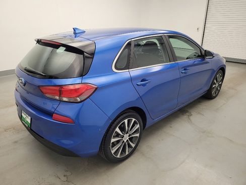 Used 2018 Hyundai Elantra GT w/ Style Package 02 FWD image 10