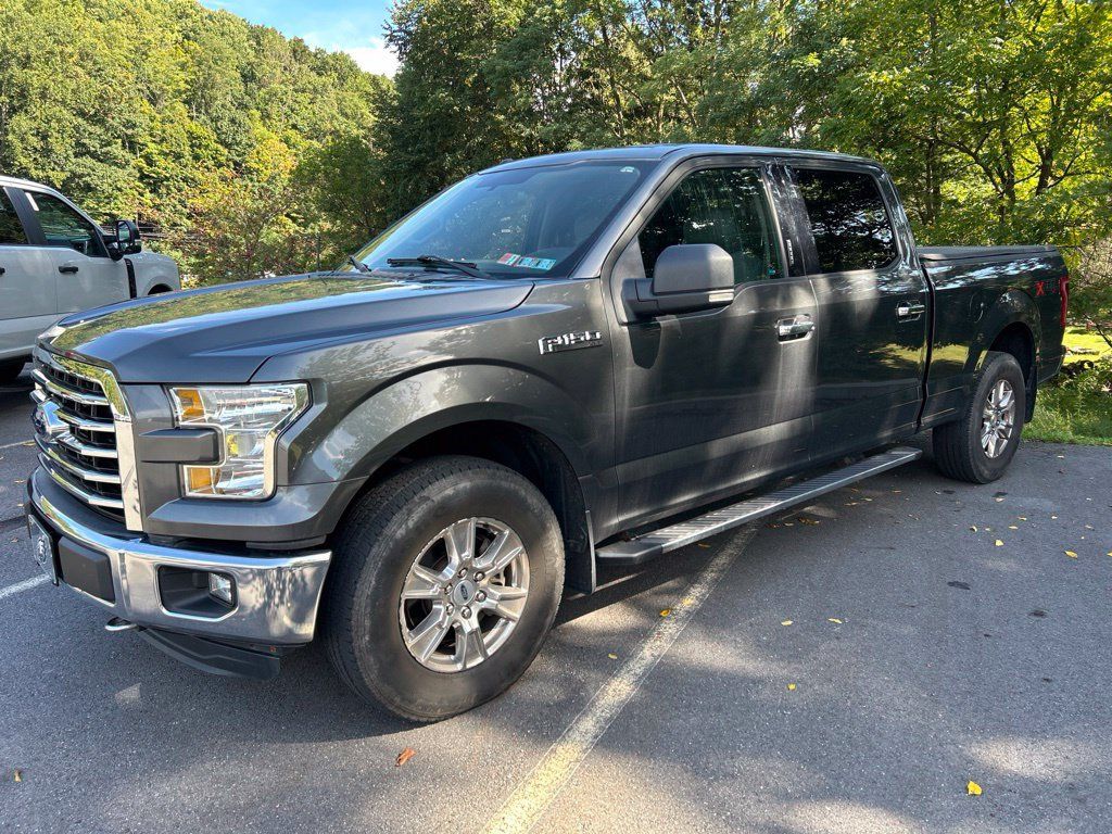 Used 2017 Ford F150 XLT w/ Equipment Group 302A Luxury AWD/4WD image 4