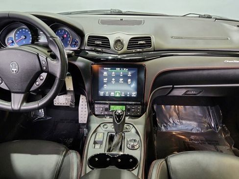 Used 2018 Maserati GranTurismo Sport image 19
