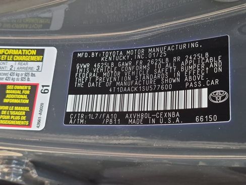 Used 2025 Toyota Camry LE FWD image 23
