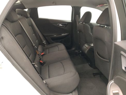 Used 2024 Chevrolet Malibu LS image 19